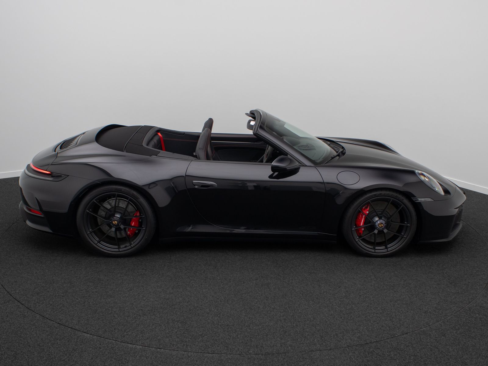 Fahrzeugabbildung Porsche 992 911 Carrera 4GTS Cabrio BOSE Individual Voll