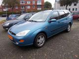 Ford Focus 1.6 Ghia TÜV NEU - Ford Focus aus 2001: Kombi