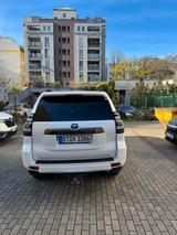 Toyota Land Cruiser (7 SITZER) - 2.8 D-4D TEC-Edition - gebrauchte Toyota Land Cruiser aus dem Jahr 2021