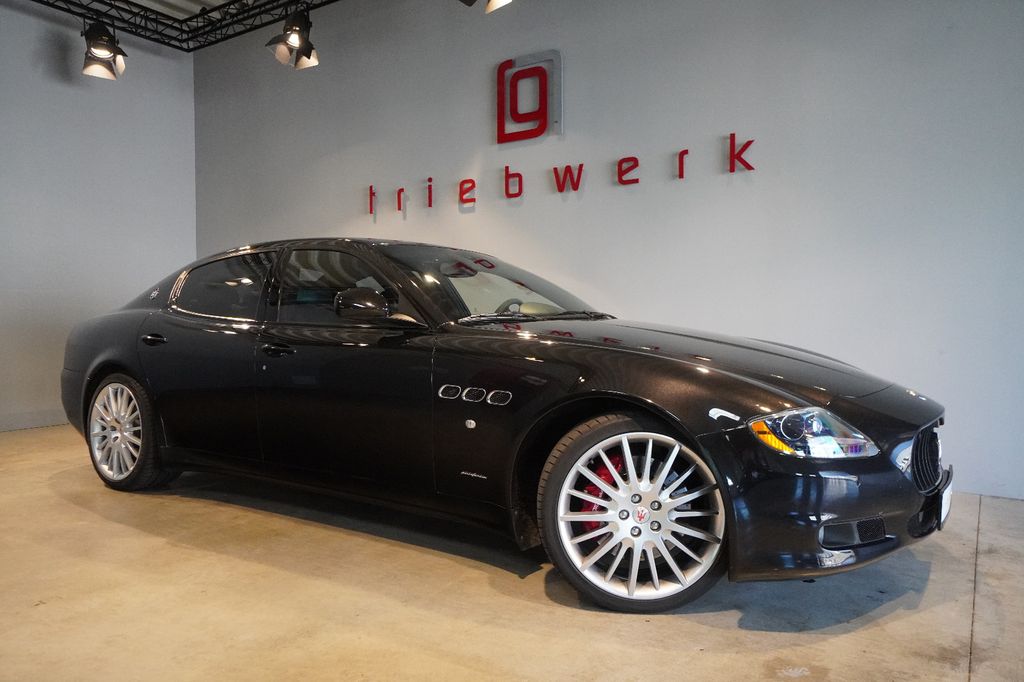 Maserati Quattroporte