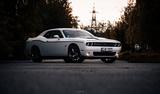 Dodge Challenger SXT Plus 3.6 - gebrauchte Dodge Challenger aus dem Jahr 2015