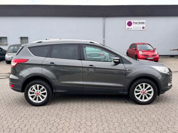 Ford Kuga - 9