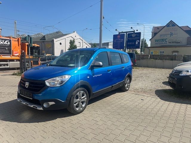 Dacia Lodgy TCe 115 Stepway*Navi*PDC*1.Hand*AHK*