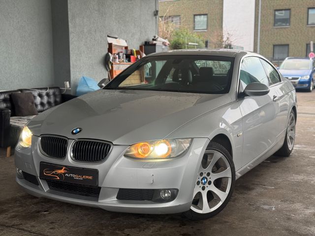 BMW 325i  Coupe*ATM*NAVI*SHZ*LEDER*XENON*