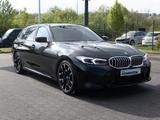 BMW 320i Touring M-Sport FACEL. PANO AHK HUD 360° - BMW 3er Reihe: Kombi