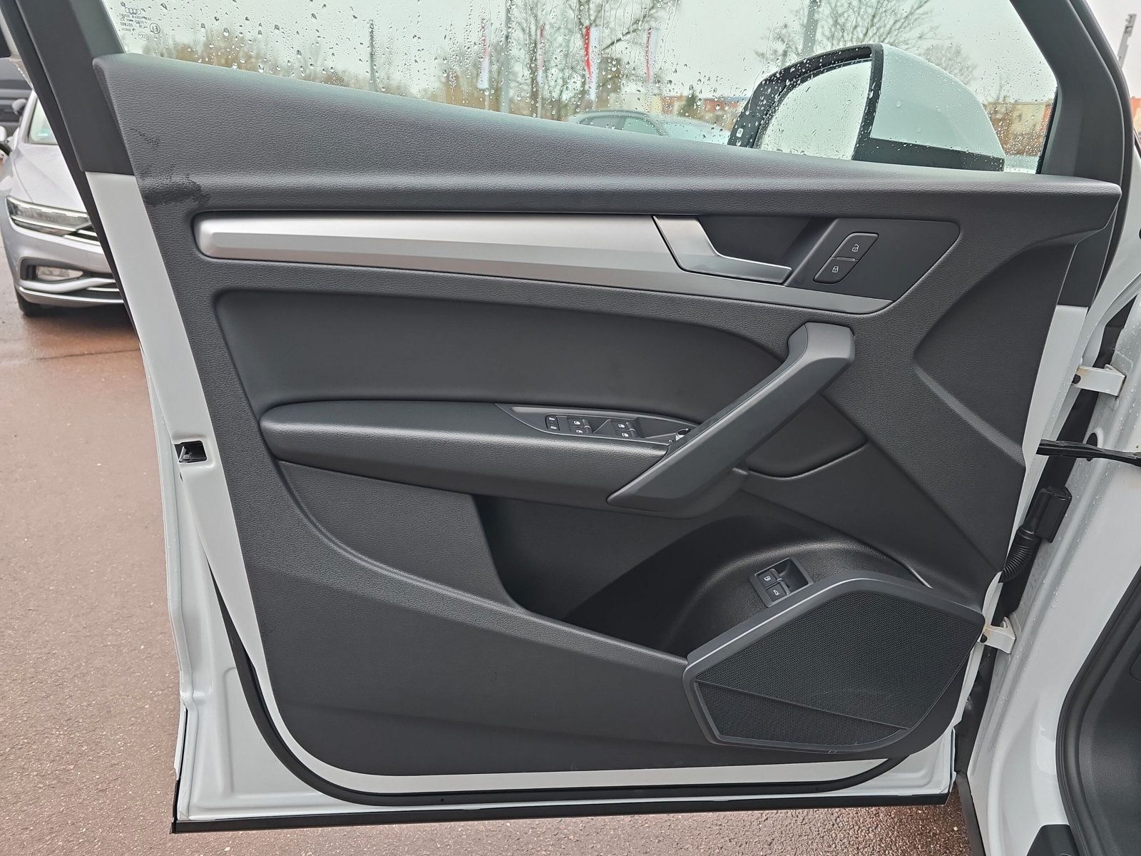 Fahrzeugabbildung Audi Q5 Sportback 50 TFSIe qu S line Navi LED ACC Vir