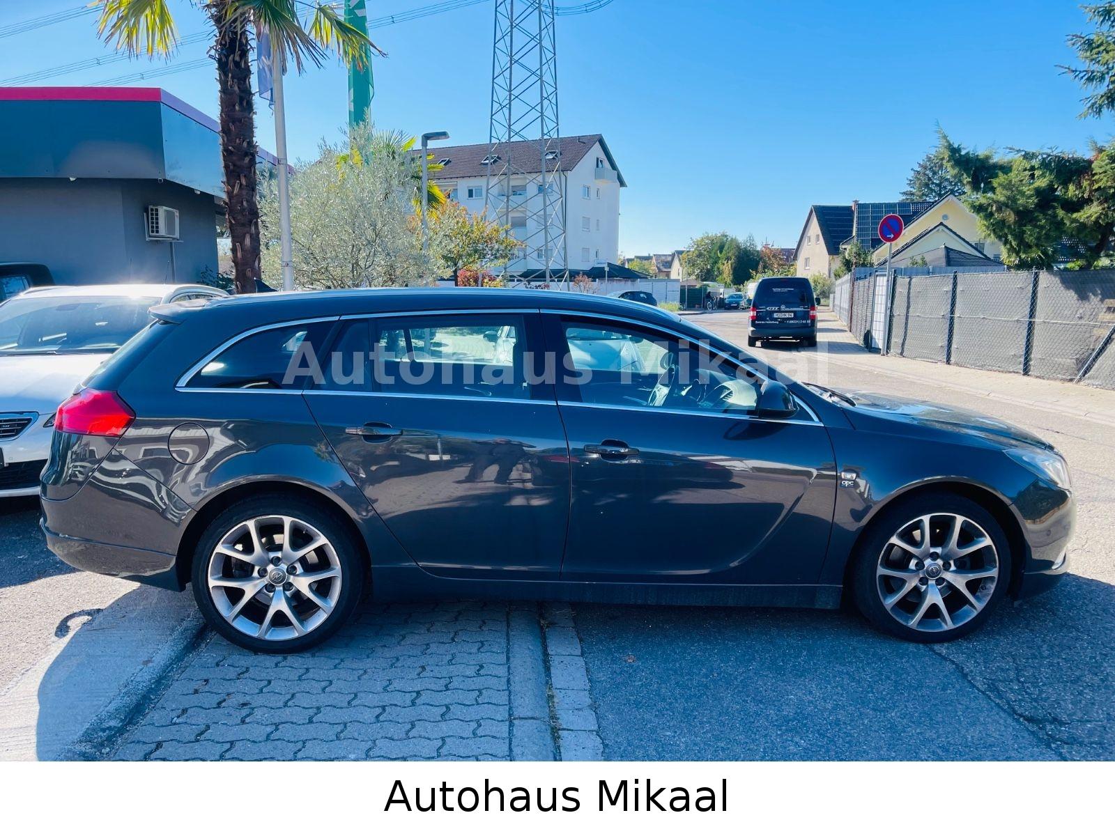 Opel Insignia A Sports Tourer Sport 4x4