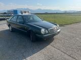 Mercedes-Benz E 240 T CLASSIC Classic - gebrauchte Mercedes-Benz E 240 aus dem Jahr 1999