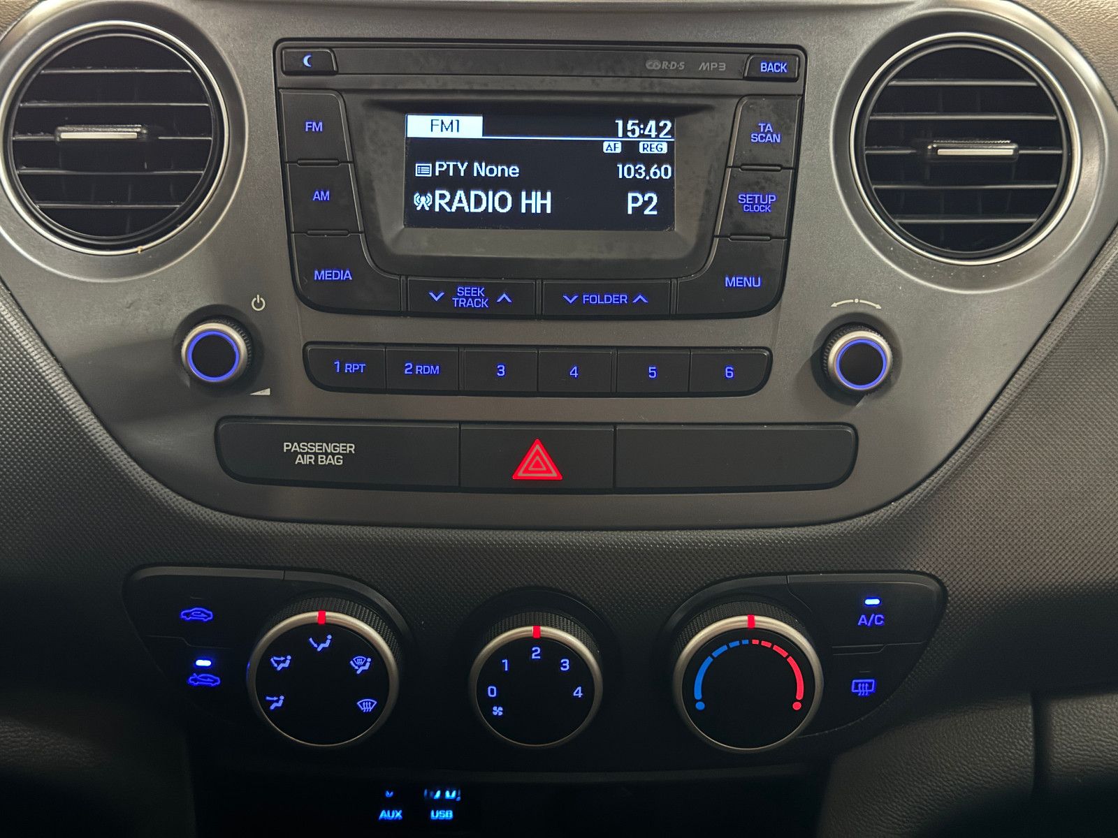 Fahrzeugabbildung Hyundai i10 CLASSIC FACELIFT MODELL TÜV BIS 03.2027
