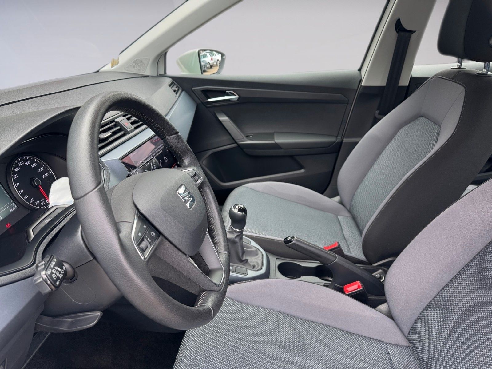 Fahrzeugabbildung SEAT Arona Style 1.0 TSI