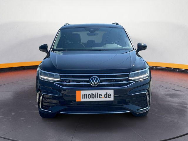 Volkswagen Tiguan R-Line 4Mo TDI DSG|AHK|PANO|KAMERA|elHECK