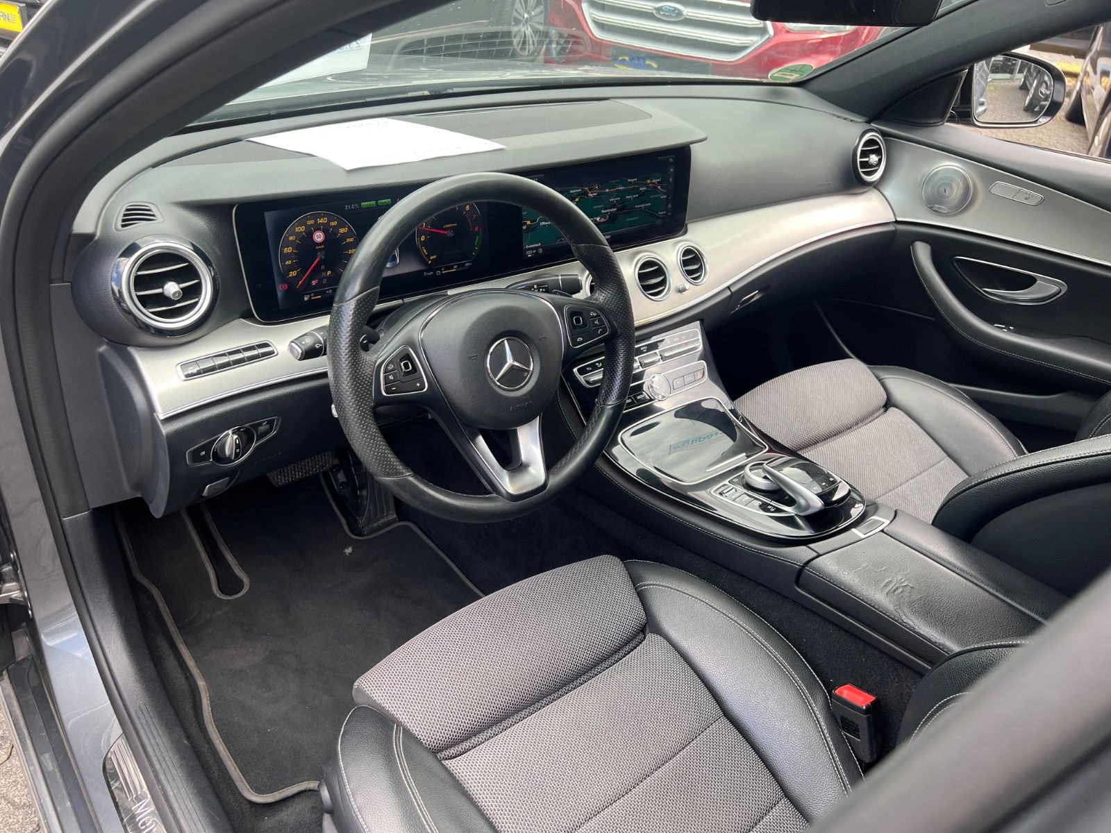 Fahrzeugabbildung Mercedes-Benz E 350 E -Klasse Lim. E 350 e