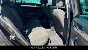 Volkswagen Passat Variant - 11