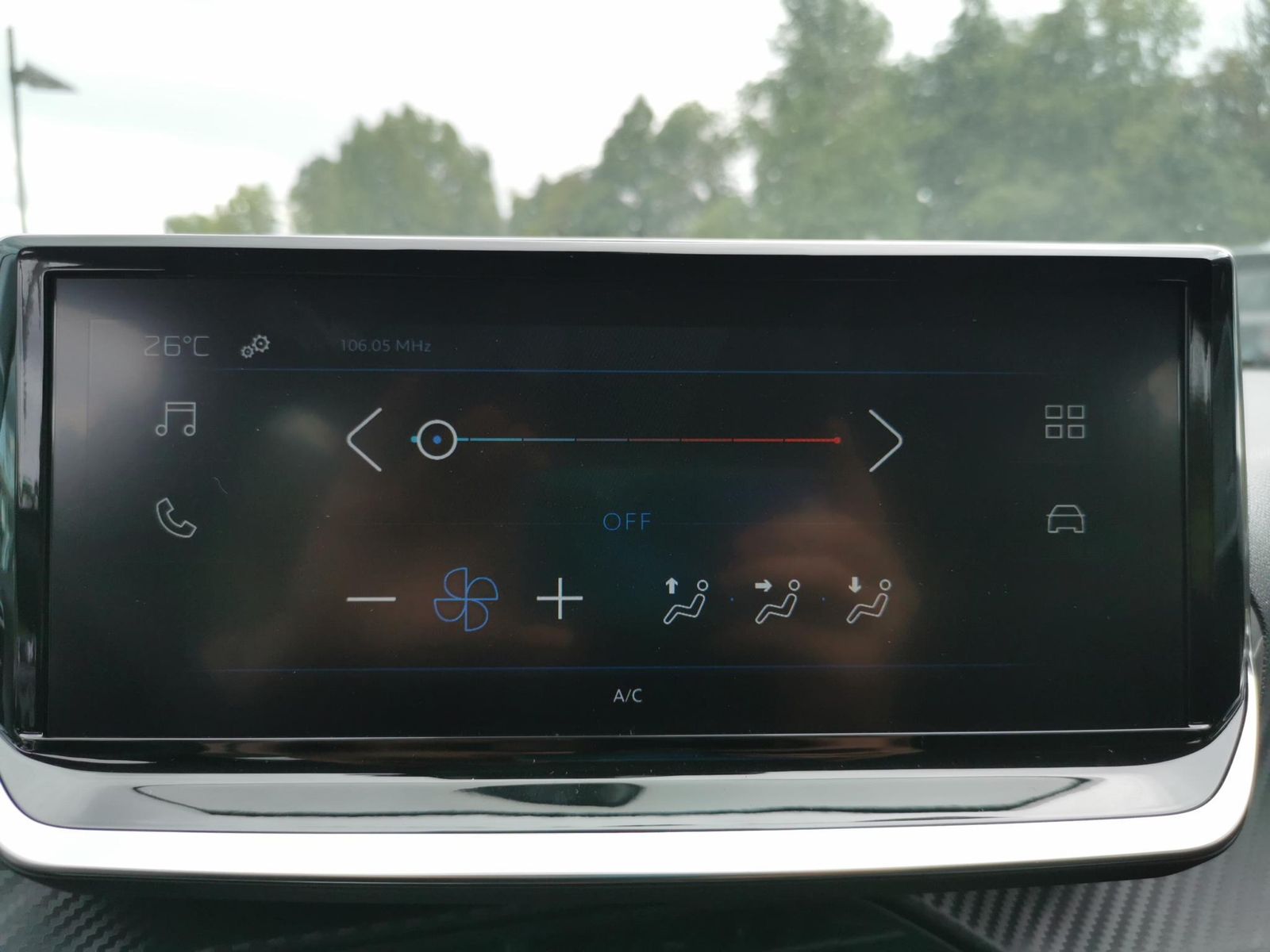 Fahrzeugabbildung Peugeot 208 Style 100 PS MT