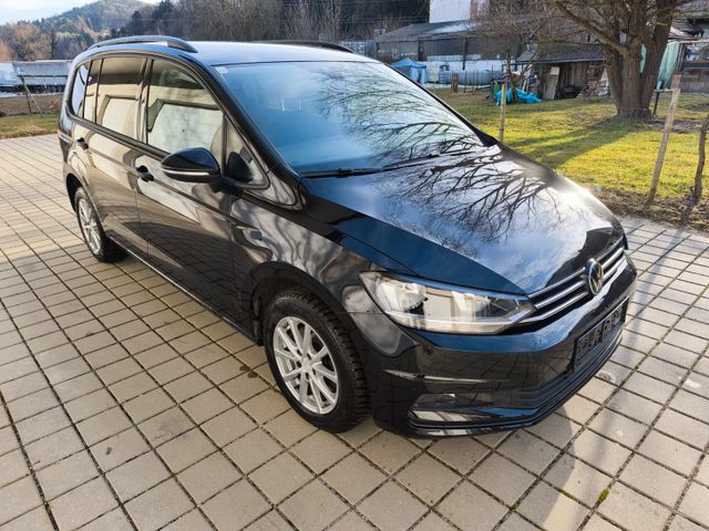 Volkswagen Touran 2.0 TDI SCR DSG LIFE