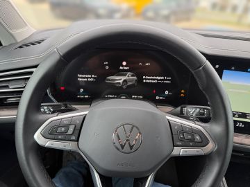 Volkswagen Touareg - 8
