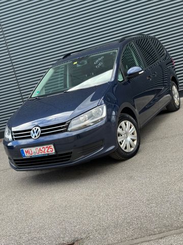 Volkswagen Sharan Trendline BMT PANO AHK 2.H EURO5 BLUE TEC