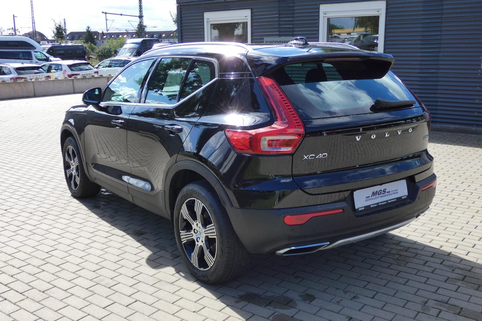 Volvo XC40 T3 Inscription #LEDER #DAB+ #AHZV #LED foto 4