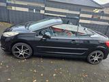 Peugeot 207 CC Platinum 120 Platinium - Peugeot 207 Platinium mit Benzin-Antrieb
