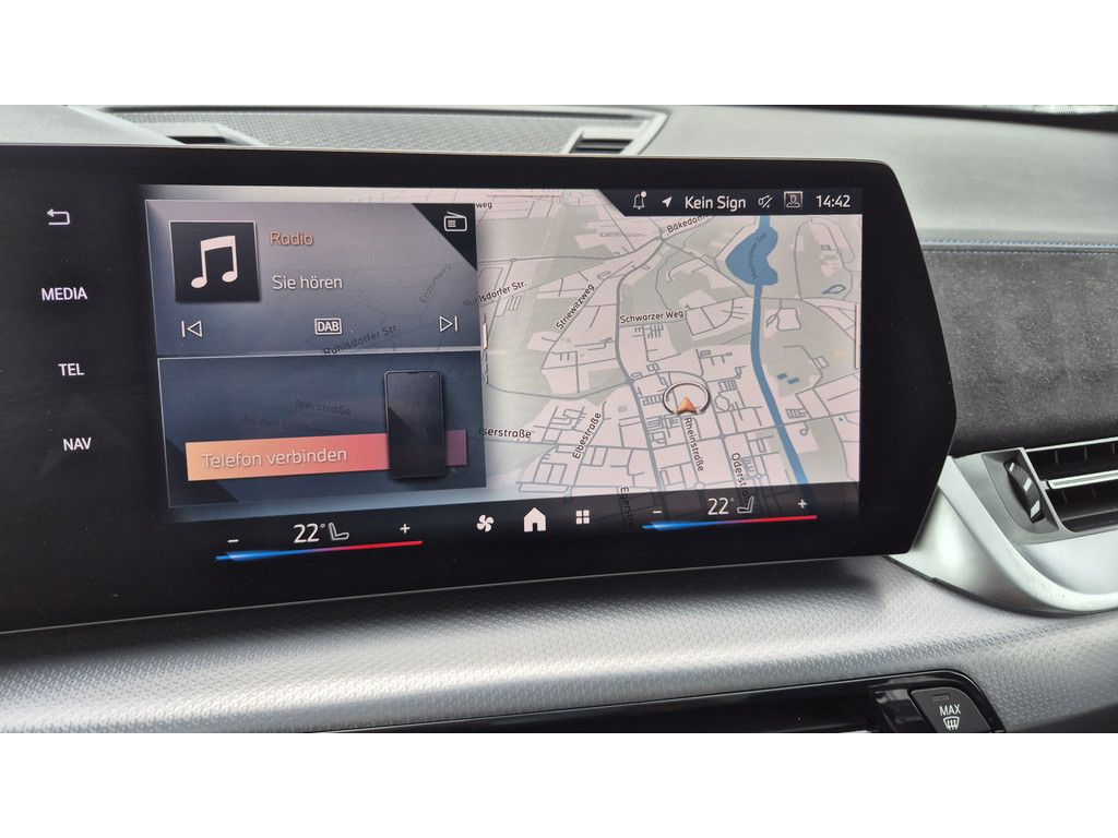 BMW X1 sDrive 18i M-Sport KAM NAVI LED SHZG foto 10