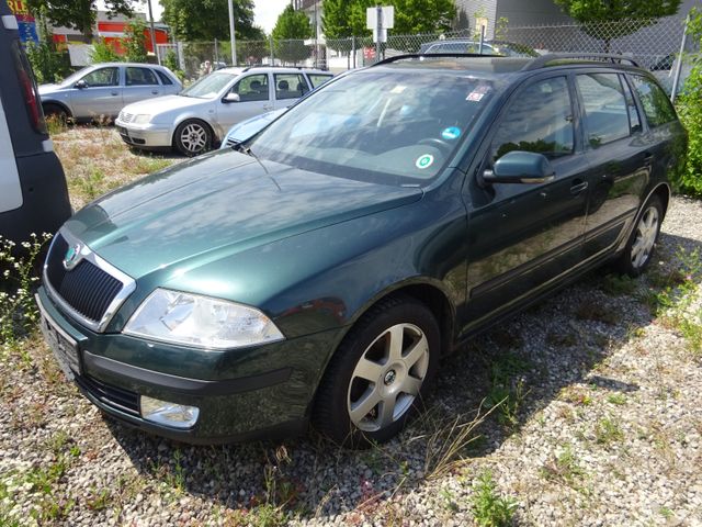 Skoda Octavia Combi 1.6 Elegance