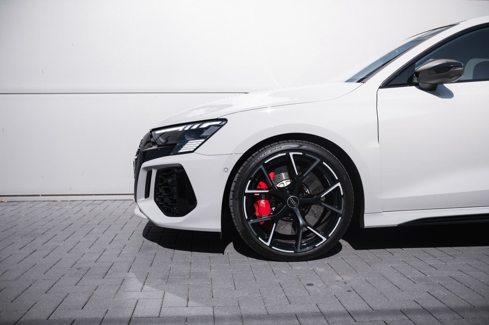 Fahrzeugabbildung Audi RS3  Sportback -Matrix-LED-Sitzh.-280/kmh