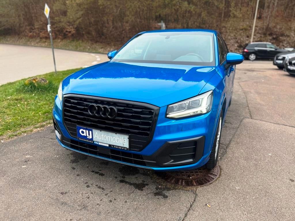 AUDI Q2 design *NAVI*LED*SHZ*