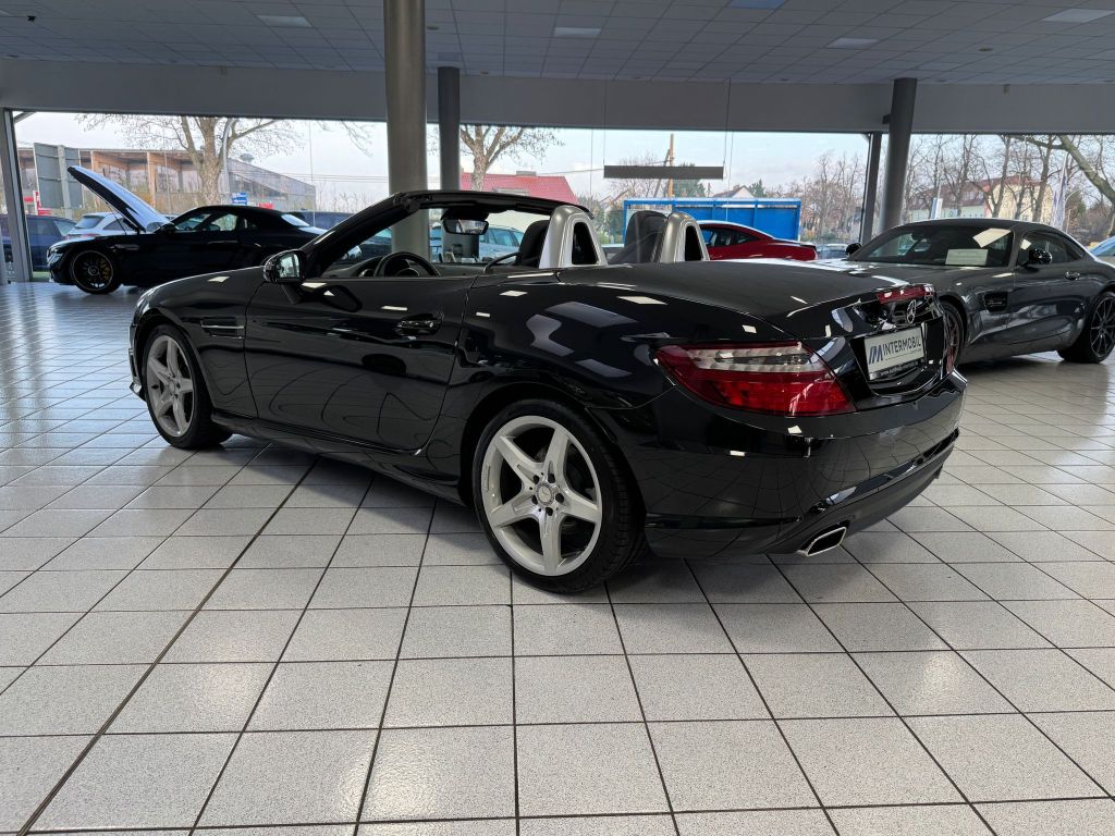 Mercedes-Benz SLK 350 AMG*Autom.*Leder*Xenon*Airscarf 