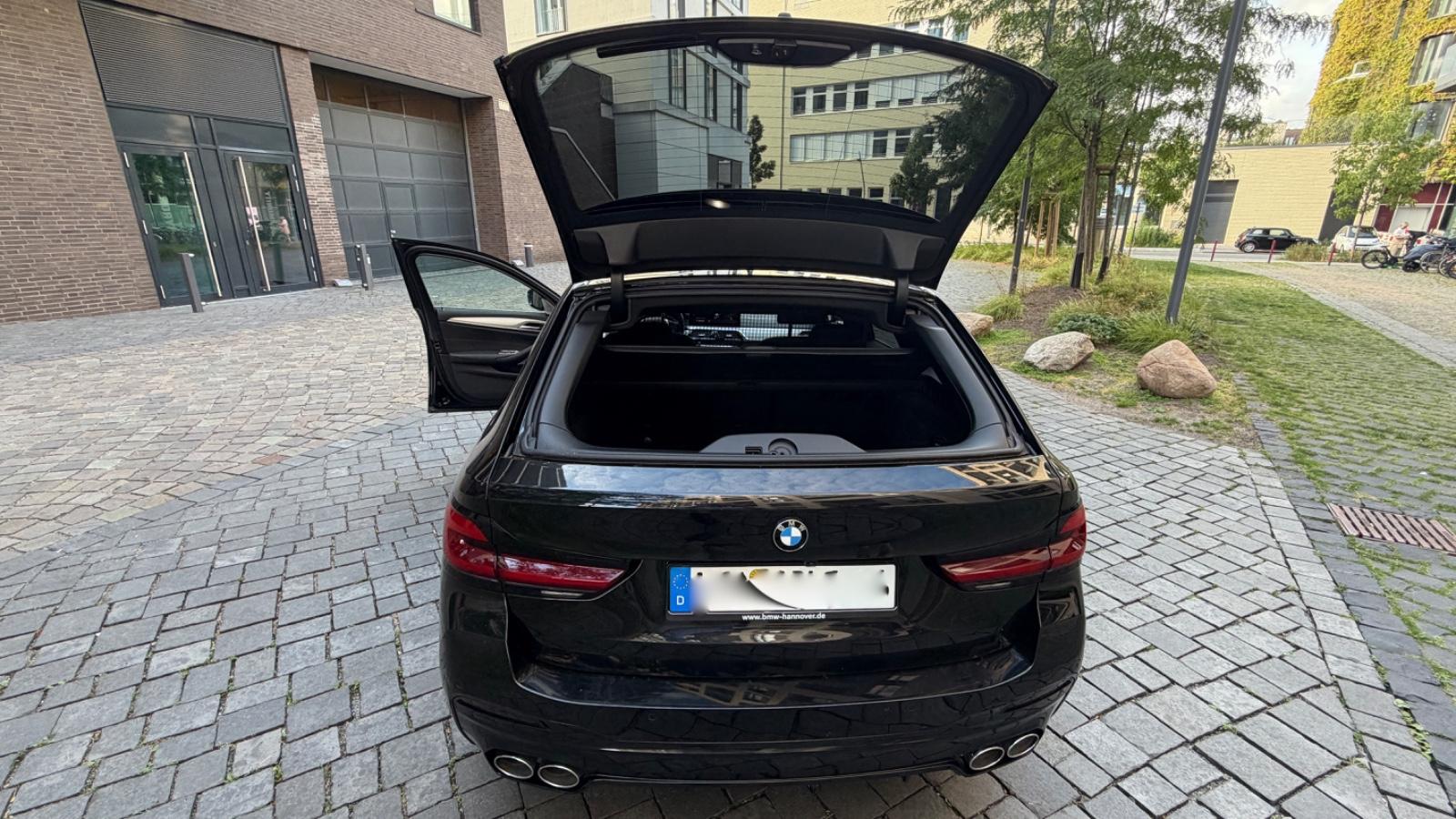 ALPINA D5 S Touring Allrad 408 PS B&W Diamond Panorama