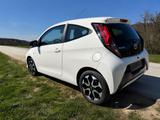 Toyota Aygo 1.0l x-play connect, Sitzheizung, Garantie - gebrauchte Toyota Aygo (X) aus dem Jahr 2019