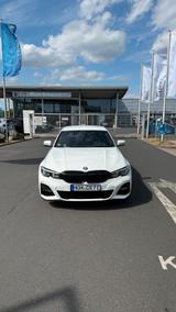 BMW 330e xDrive M Sport Automatik M Sport 292 PS - BMW 3er Reihe: Ps