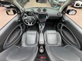Smart fortwo cabrio EQ 60kW*BRABUS*JBL*NAVI*KAM*22kW* - mit Elektro-Antrieb: Cabrio