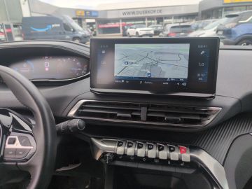 Peugeot 3008 - 11