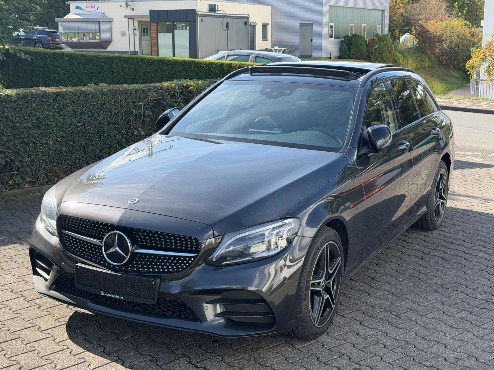 Mercedes-Benz C300de T AMG Pano Wide Night Distronic LED