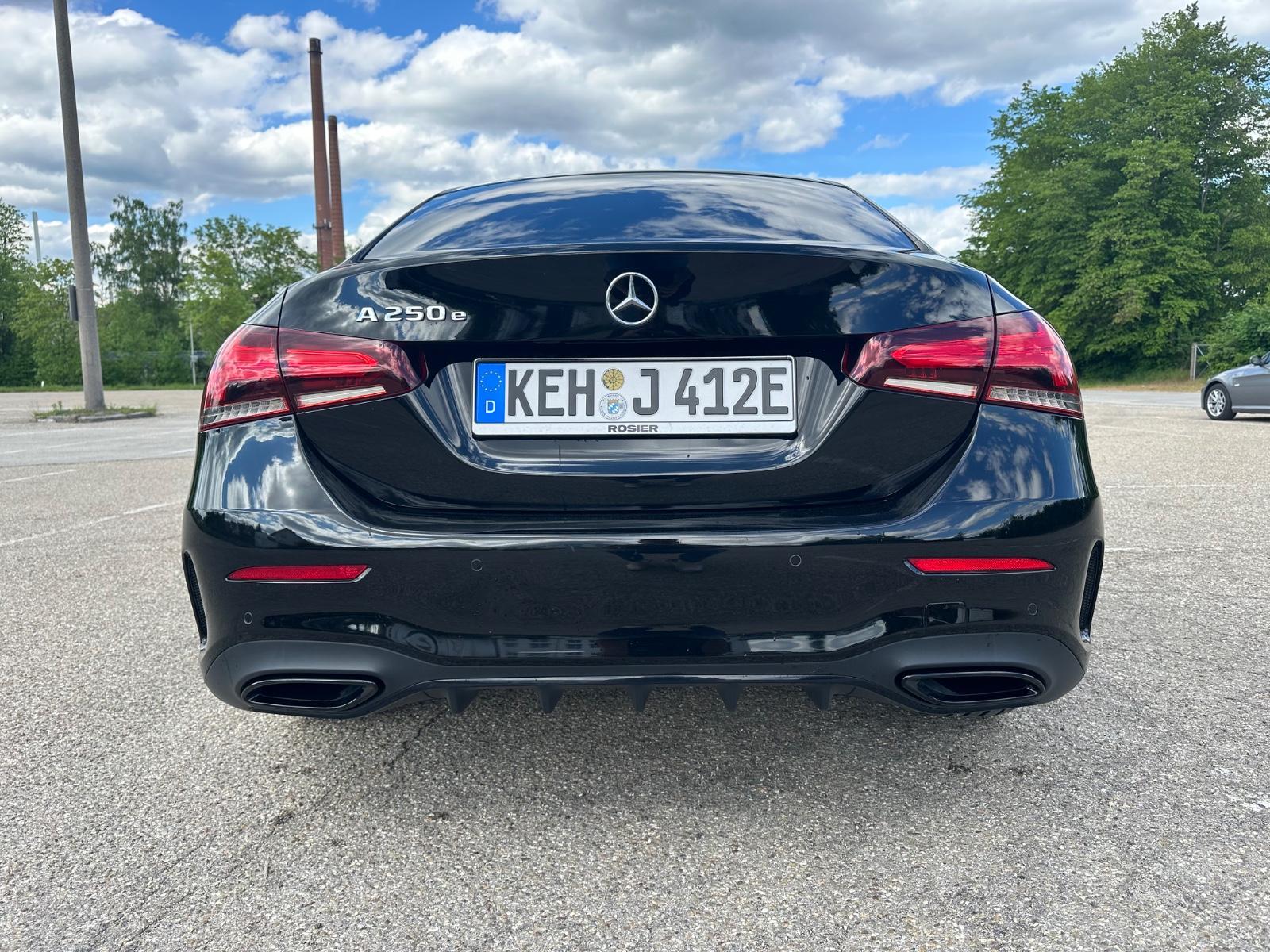 Mercedes-Benz A 250 e DCT Progressive