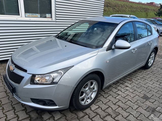 Chevrolet Cruze Sedan 2.0 TD Navigation PDC Euro 5