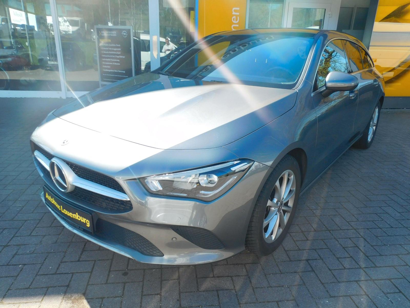 Mercedes-Benz CLA 250 Shooting Brake+AMGLINE+LED+NAVI+PANO