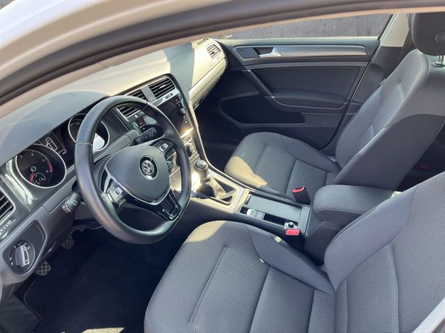 Golf VII Variant 1.6 TDI Comfortline Klima