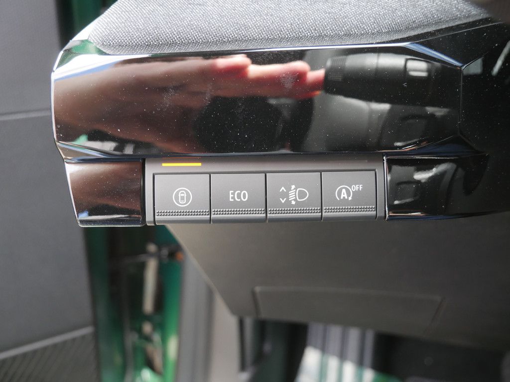 Fahrzeugabbildung Renault Clio Evolution TCe 115 EDC Automatik