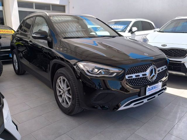 Mercedes-Benz Mercedes GLA 200 d Auto. Sport 2.0 CC 150 CV 202