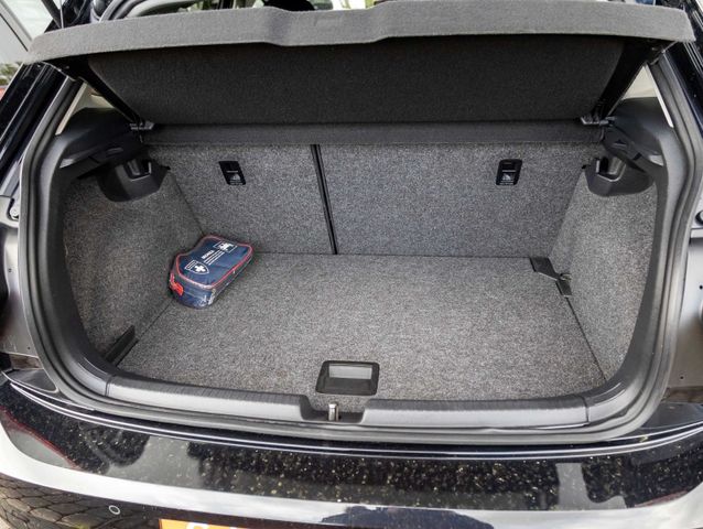 Bild #18: Volkswagen Polo Comfortline 1.0 TSI OPF DSG Navi EPH Klima