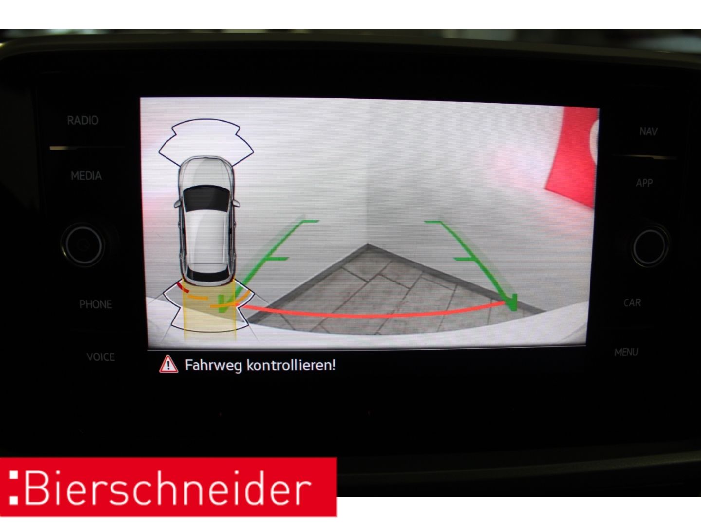 Volkswagen T-Roc - Bild 7