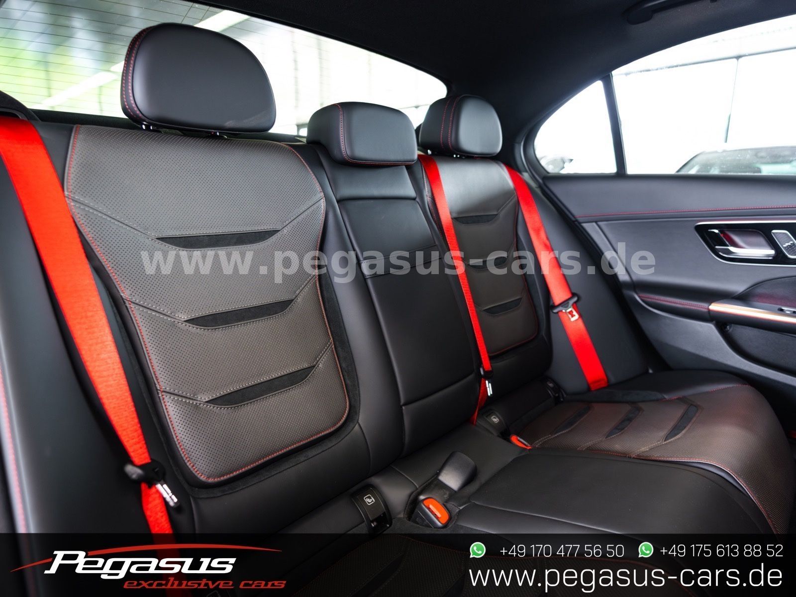 MERCEDES-BENZ C 63 AMG - 27