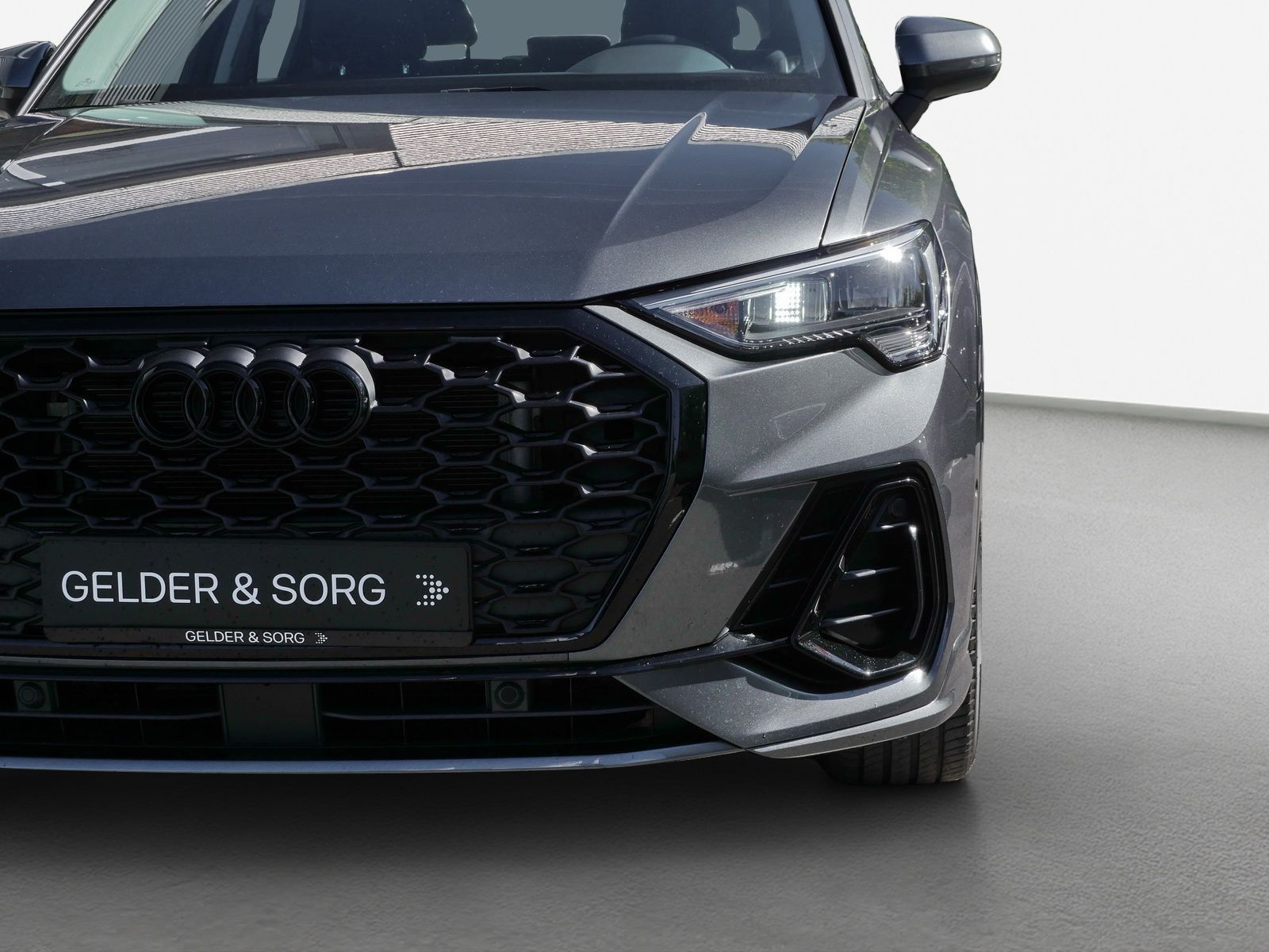 Audi Q3 - Bild 13
