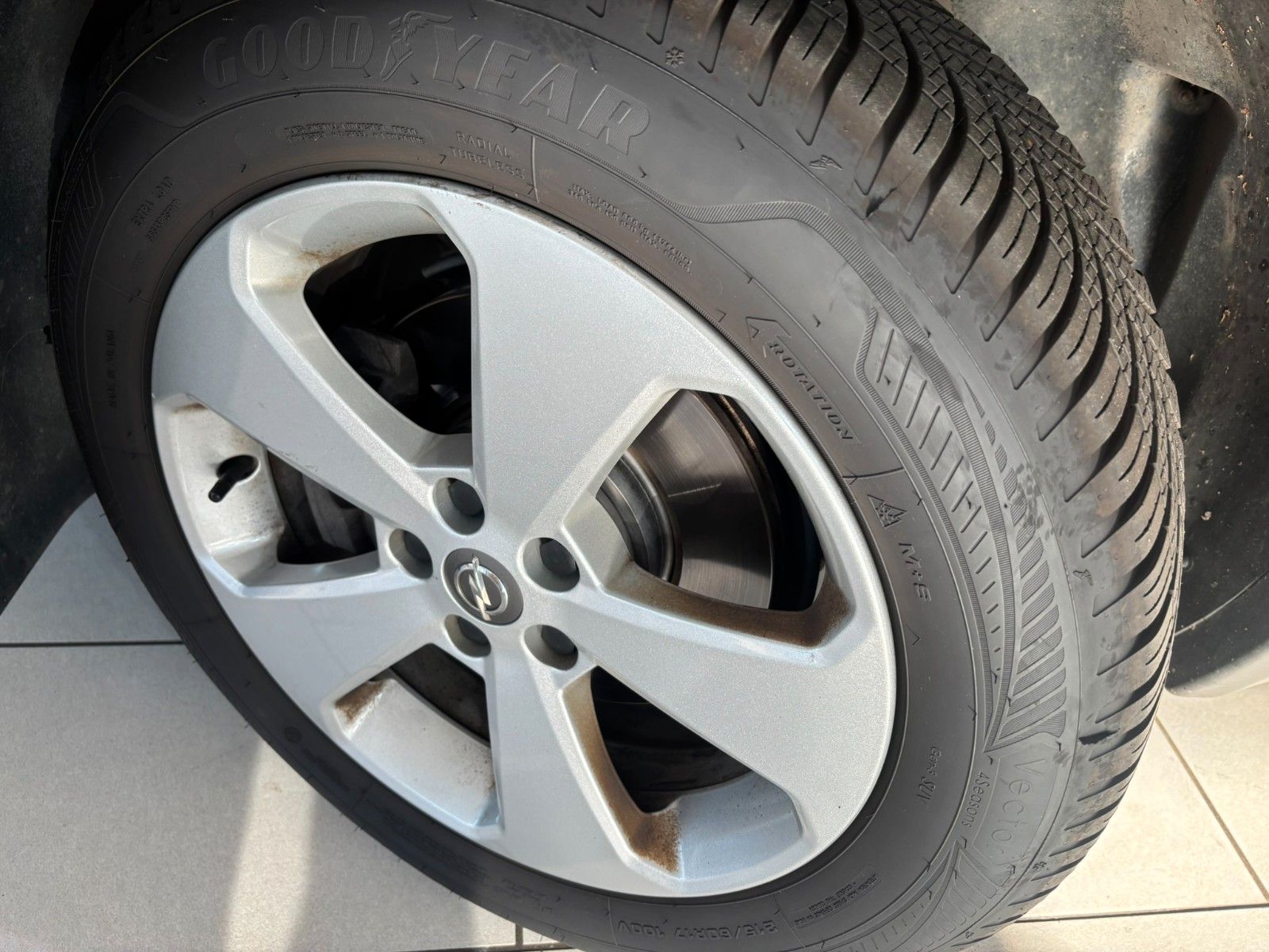 Fahrzeugabbildung Opel Mokka X ON 1.4T NAVI/SHZ/PDC/ALLWETTER/