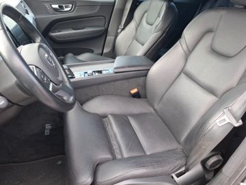 Volvo XC60 - 8