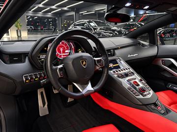 2012 Lamborghini AVENTADOR 照片 2