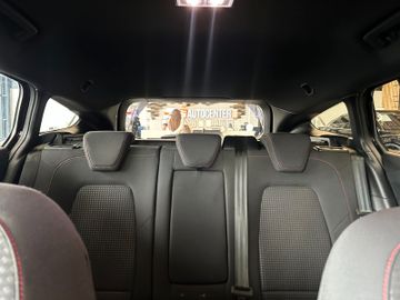 Ford Focus*ST*SpurH*Totwinkel*ACC*LED*2-Zonen*VOLL*