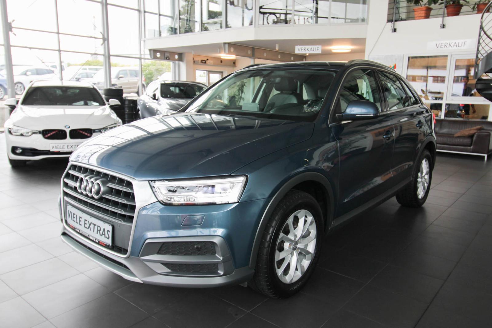 Audi Q3 2.0TFSI quattro S-tronic design/AHK/Leder/LED