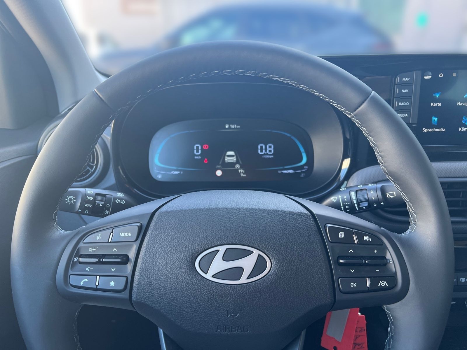 Fahrzeugabbildung Hyundai i10 1.0 Trend Komfort Navi Kamera
